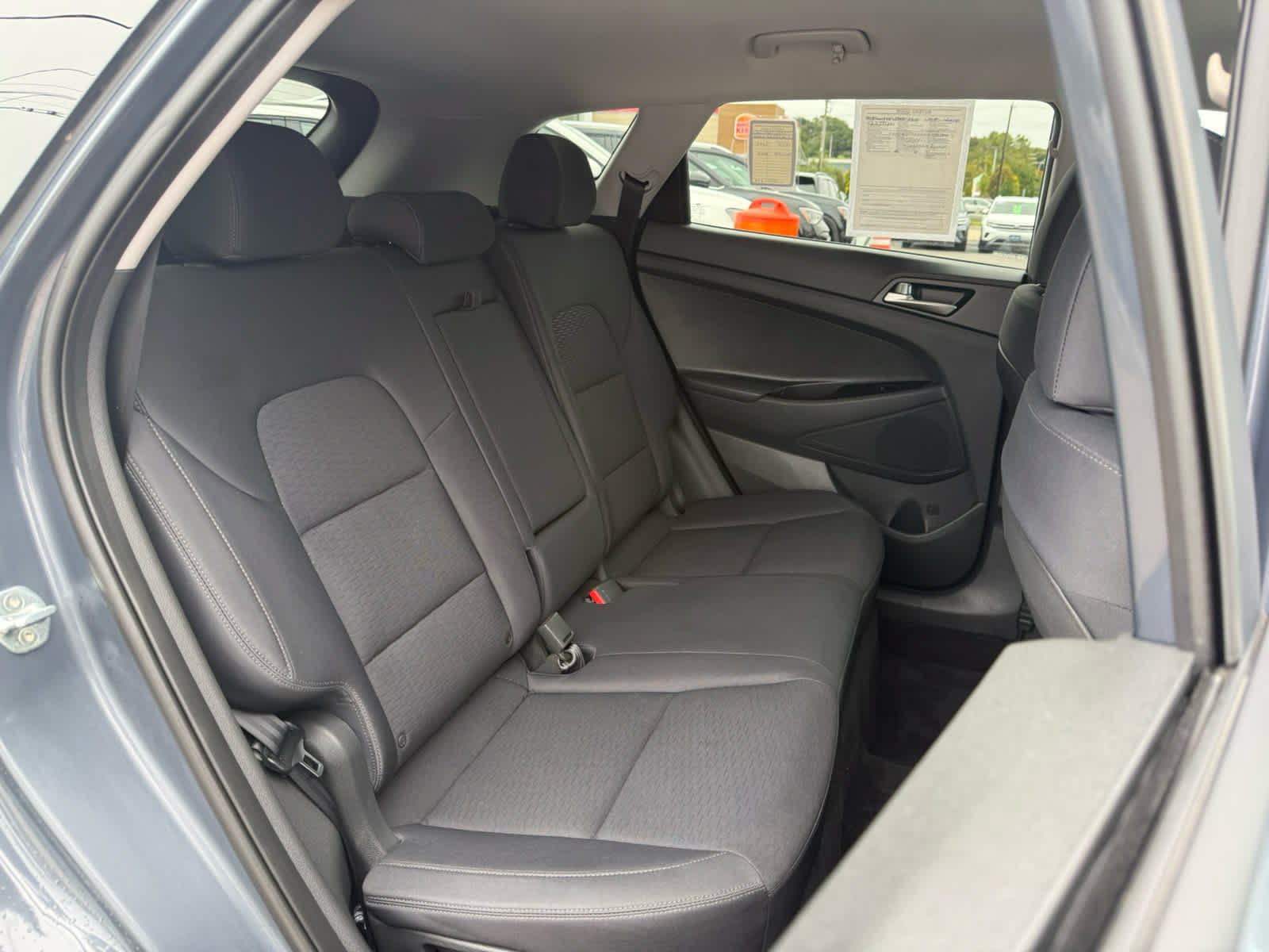 Used 2020 Hyundai Tucson SE w/ Winter Weather Package FWD image 12