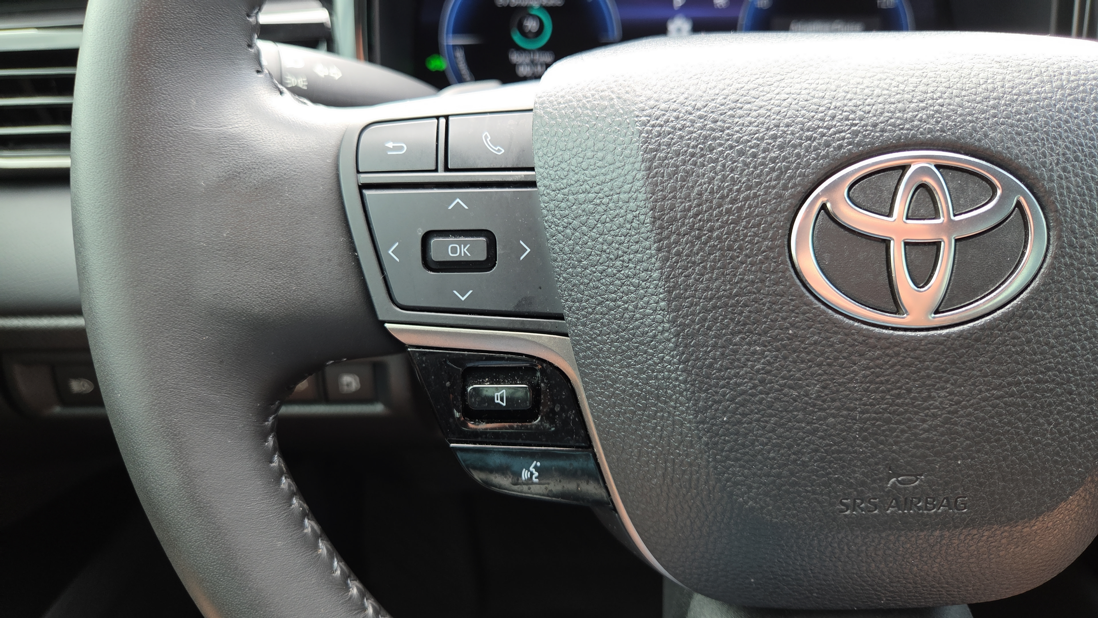 Certified 2025 Toyota Camry XSE FWD image 31