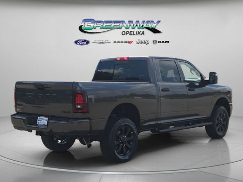 New 2026 RAM 2500 Tradesman AWD/4WD image 7