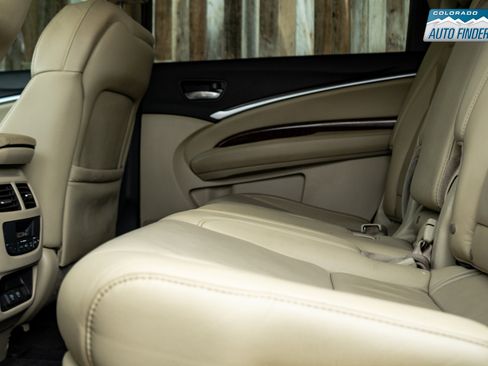 Used 2017 Acura MDX SH-AWD image 26