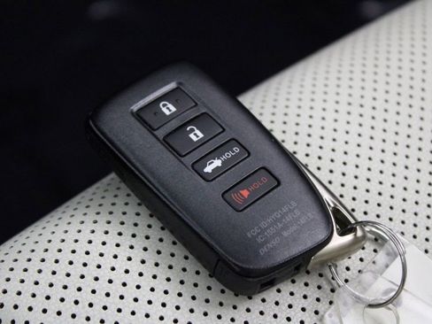 Used 2022 Lexus IS 350 F Sport w/ Navigation Package RWD image 27