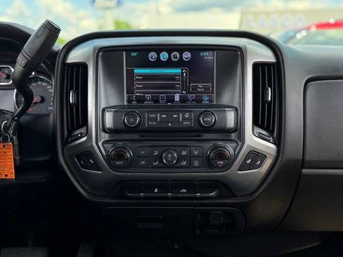 Used 2017 Chevrolet Silverado 1500 LT w/ All Star Edition AWD/4WD image 19