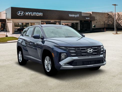 Used 2026 Hyundai Tucson SE FWD image 11
