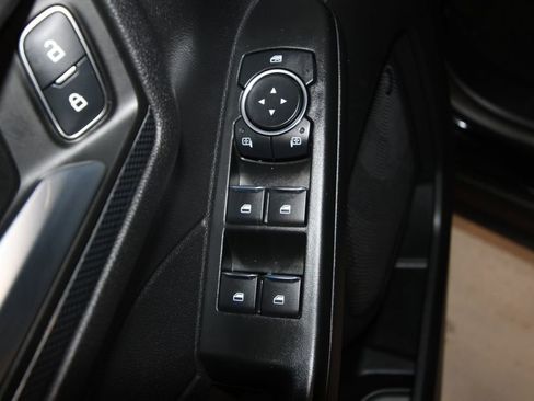 Used 2025 Ford Escape ST-Line Elite image 6