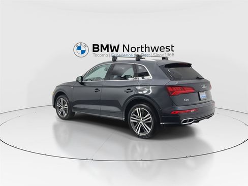 Used 2020 Audi Q5 e Premium Plus image 12