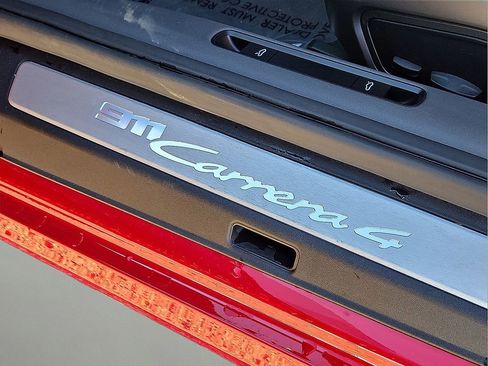 Used 2023 Porsche 911 Carrera 4 w/ Premium Package image 22