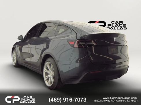 Used 2021 Tesla Model Y Long Range image 4