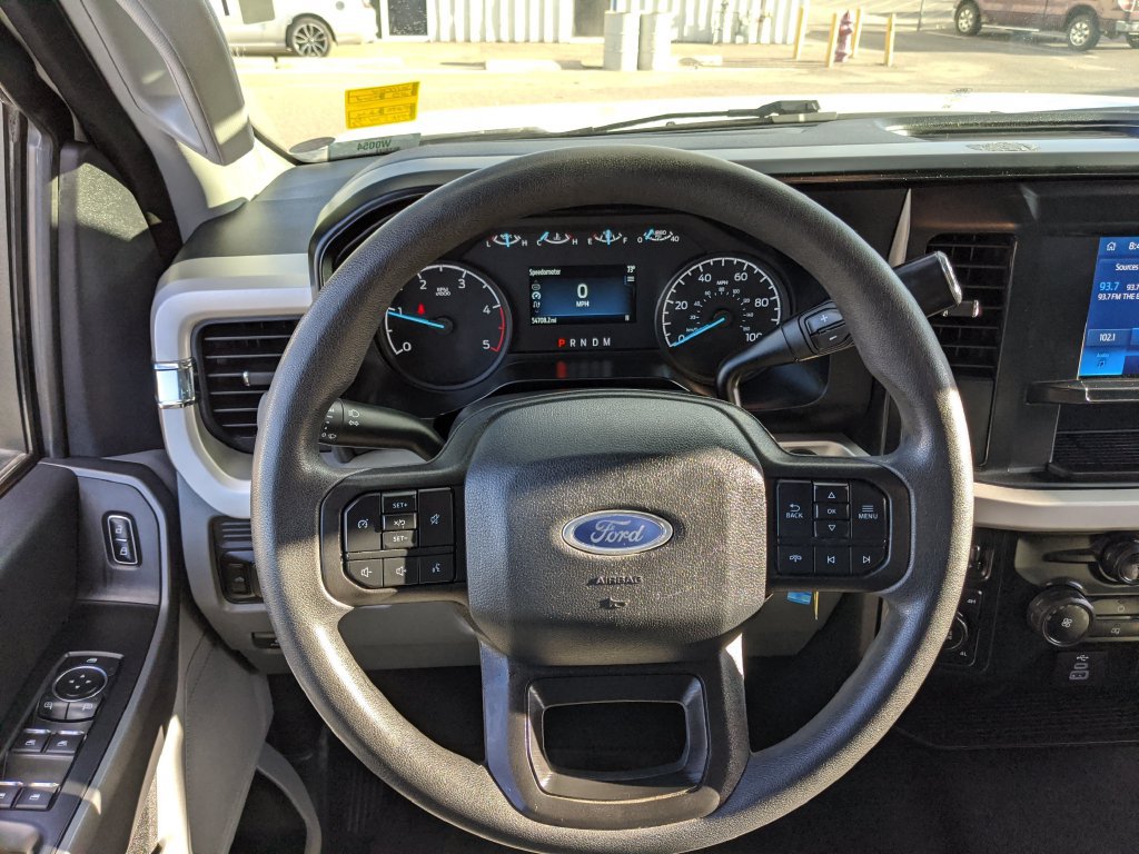 Certified 2025 Ford F250 XLT w/ FX4 Off-Road Package AWD/4WD image 8