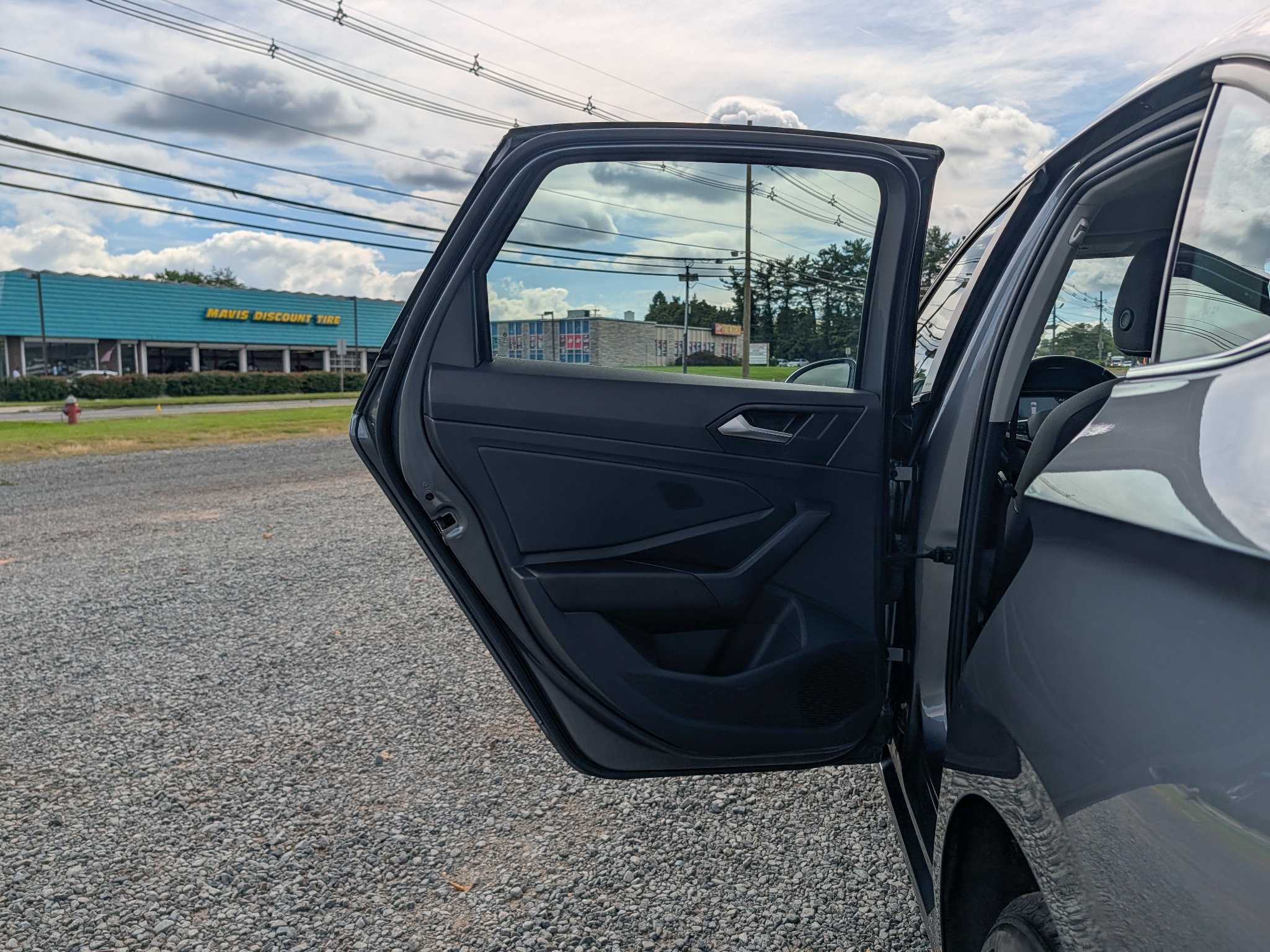 Used 2024 Volkswagen Jetta S FWD image 11