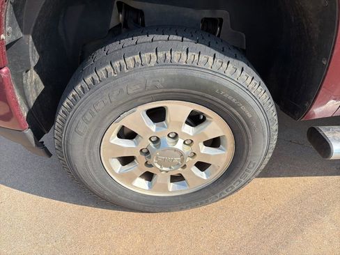 Used 2014 GMC Sierra 2500 Denali AWD/4WD image 7