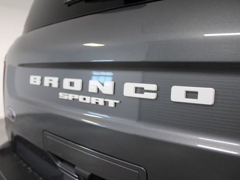 Used 2024 Ford Bronco Sport Badlands w/ Premium Package image 17