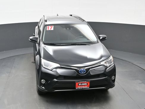 Used 2017 Toyota RAV4 XLE w/ All Weather Liner Package AWD/4WD image 35