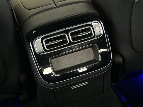 Certified 2024 Mercedes-Benz S 580e 4MATIC Sedan image 31