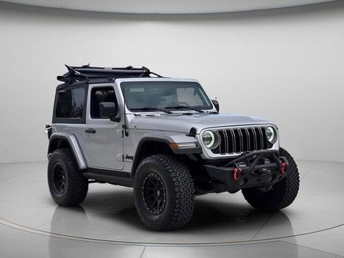 Used 2023 Jeep Wrangler Sport AWD/4WD image 8