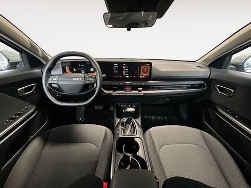 Used 2025 Kia K4 LXS image 13