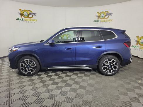 Certified 2025 BMW X1 xDrive28i w/ Technology Package AWD/4WD image 4
