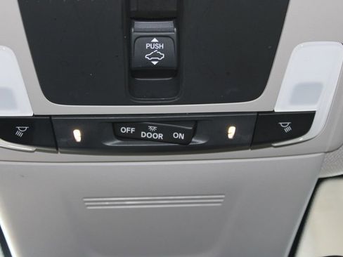 Used 2023 Honda CR-V EX-L image 38