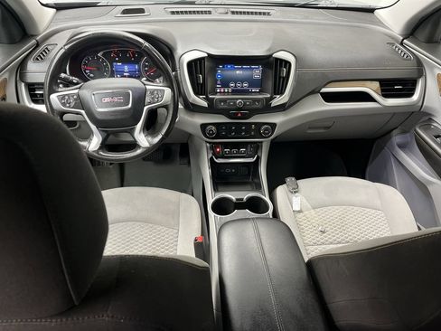 Used 2021 GMC Terrain SLE image 4
