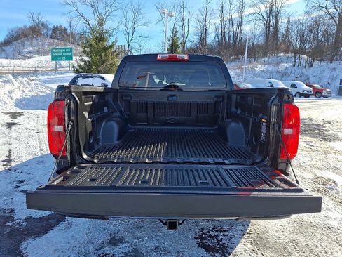 Used 2018 Chevrolet Colorado W/T image 25