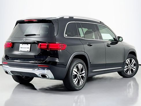 New 2026 Mercedes-Benz GLB 250 image 11