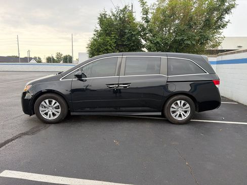 Used 2017 Honda Odyssey EX-L image 2
