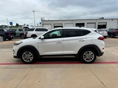 Used 2018 Hyundai Tucson SEL Plus FWD image 4