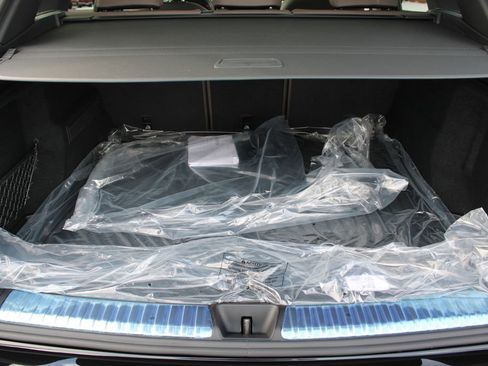 New 2025 Audi Q5 Premium Plus image 22