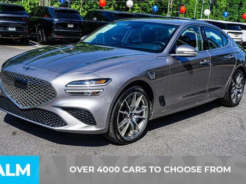 Used 2025 Genesis G70 2.5T RWD image 3
