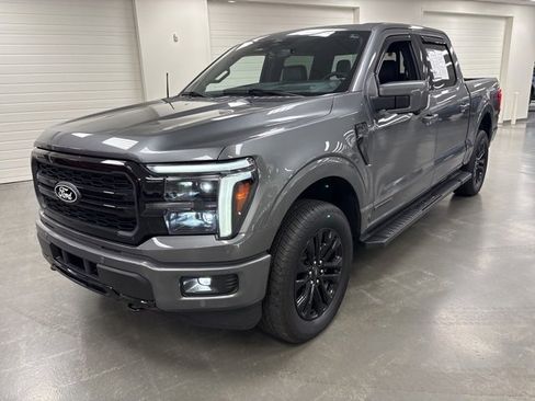 Used 2025 Ford F150 Lariat w/ Equipment Group 502A High image 3