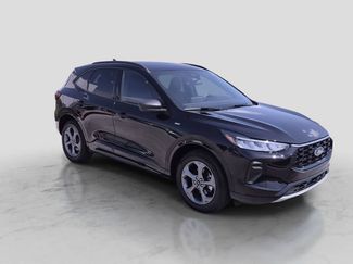 Used 2024 Ford Escape ST-Line w/ Tech Pack #1 AWD/4WD video 2