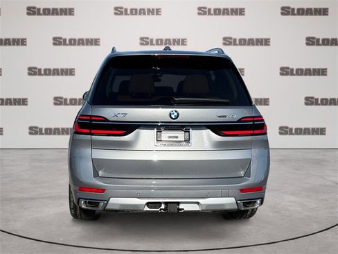 New 2026 BMW X7 xDrive40i w/ Premium Package image 4