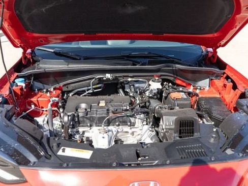 Used 2025 Honda HR-V Sport image 24