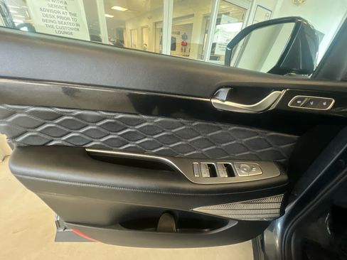 Used 2020 Hyundai Palisade Limited w/ Winter Weather Package AWD/4WD image 13