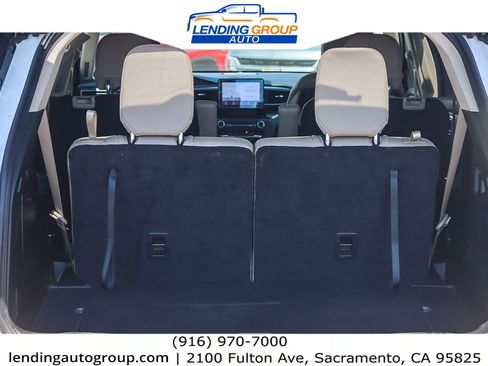 Used 2020 Ford Explorer XLT w/ Equipment Group 202A image 23