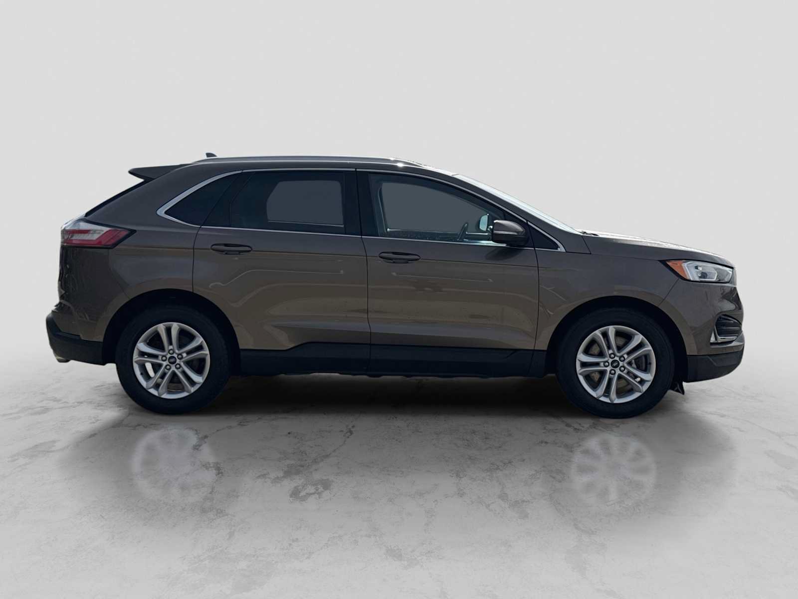 Used 2019 Ford Edge SEL w/ Equipment Group 201A AWD/4WD image 7