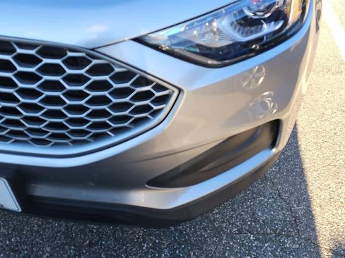 Used 2023 Ford Edge SE image 24