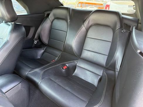 Used 2019 Ford Mustang Premium RWD image 18
