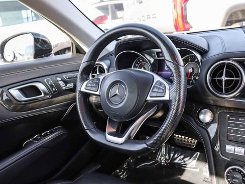 Used 2018 Mercedes-Benz SL 450 image 27