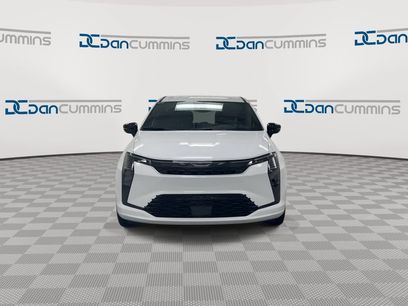 New 2027 Chrysler Pacifica Select