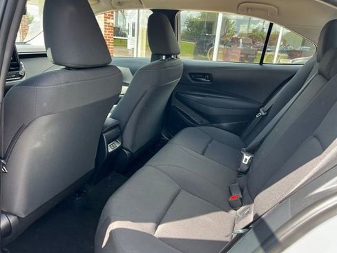 Used 2024 Toyota Corolla LE FWD image 21