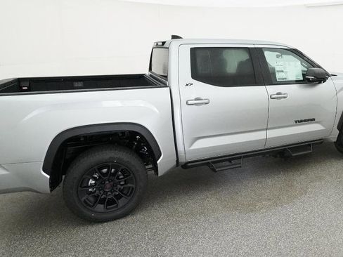 New 2026 Toyota Tundra SR5 AWD/4WD image 75