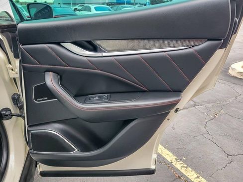 Used 2021 Maserati Levante S GranSport image 23
