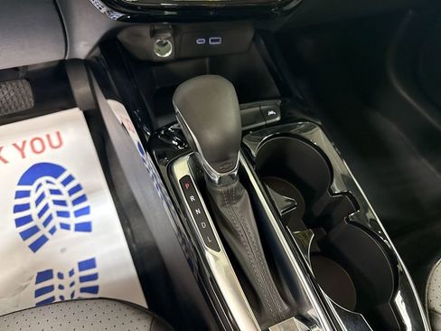 Used 2024 Chevrolet Trax LT w/ Driver Confidence Package image 22