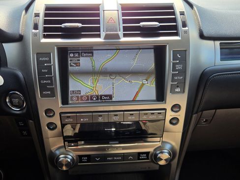 Used 2021 Lexus GX 460 Premium w/ Premium Package AWD/4WD image 18