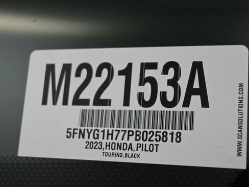 Used 2023 Honda Pilot Touring image 37