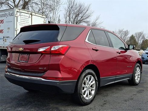 Used 2018 Chevrolet Equinox LT image 9