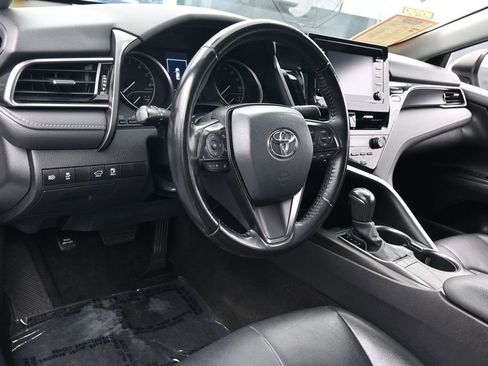 Used 2023 Toyota Camry SE FWD image 13