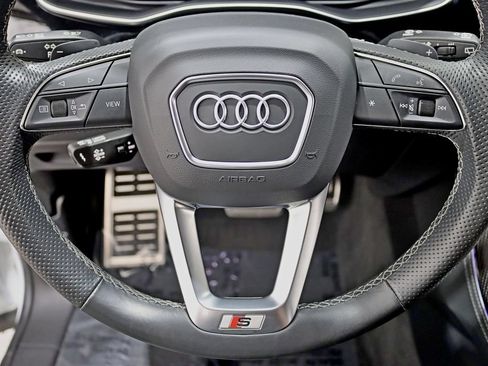 Used 2022 Audi SQ8 Prestige w/ Prestige Package AWD/4WD image 14
