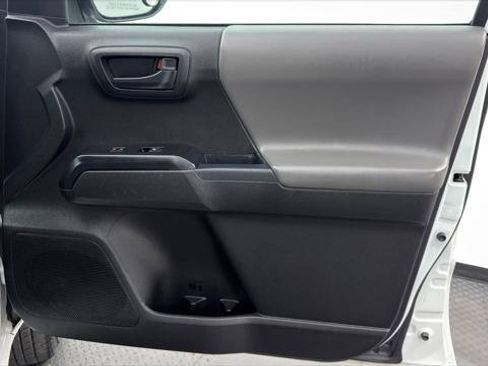 Used 2023 Toyota Tacoma SR RWD image 22
