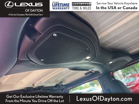 Used 2024 Jeep Wrangler Rubicon image 31